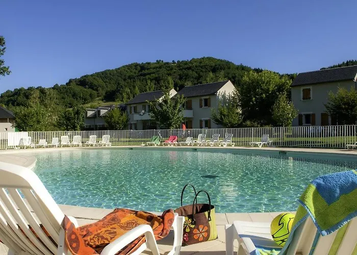 T3 La Savane Saint Geniez D\'Olt 2 Piscines Chauffees Dans Une Charmante Residence De Vacances