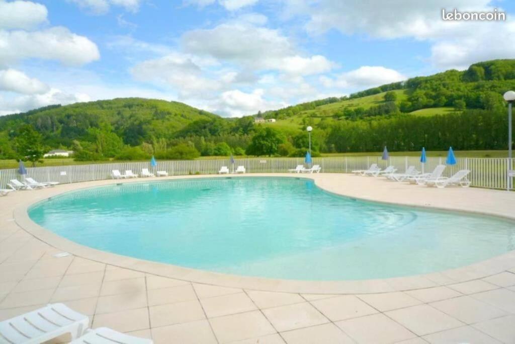 Ferienhaus T3 La Savane Geniez D'olt 2 Piscines Chauffees Dans Charmante De Saint-Geniez-dʼOlt